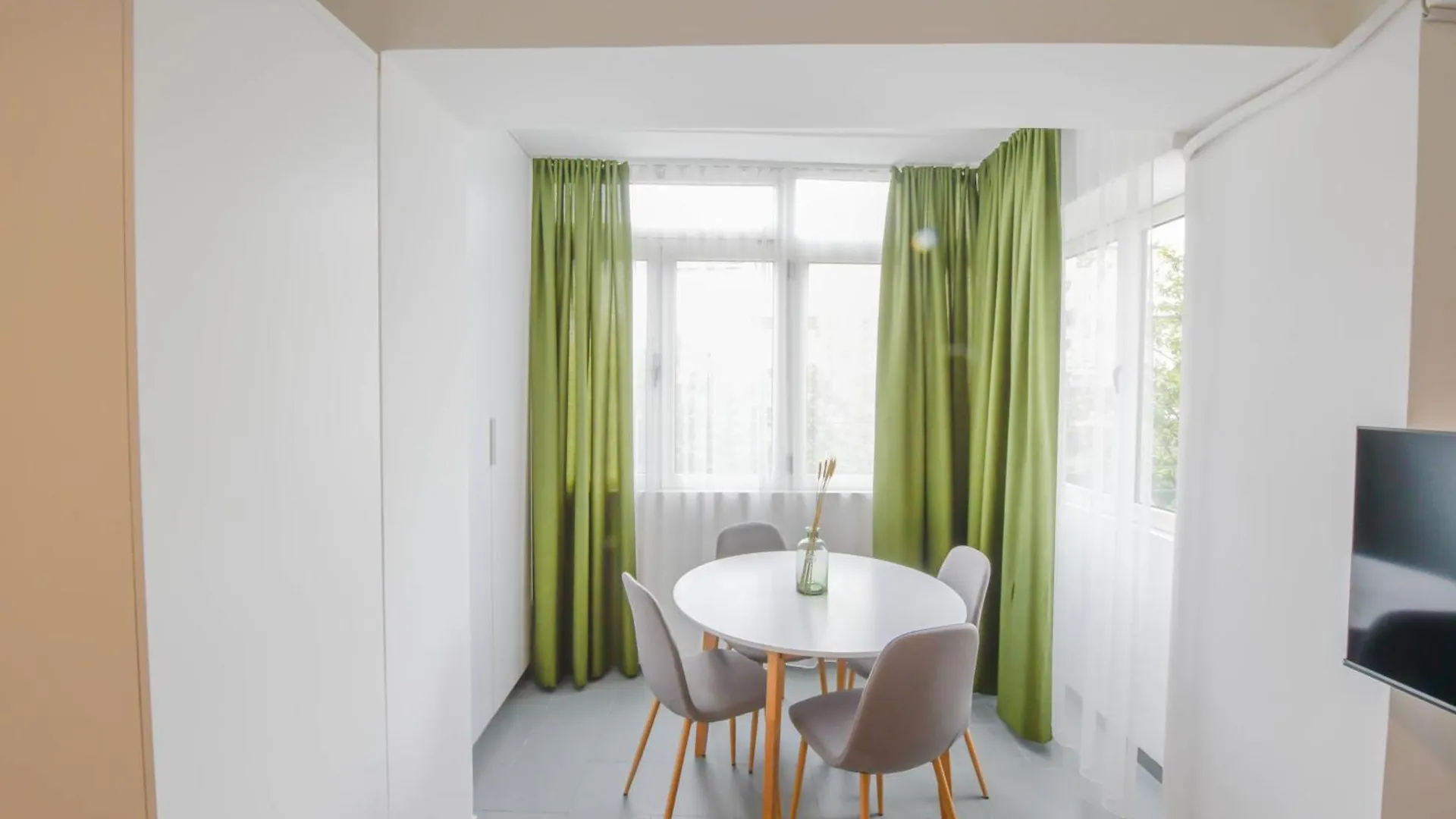 Wolke 7 Central Apartment - Modern And Comfortable Home Shkodër